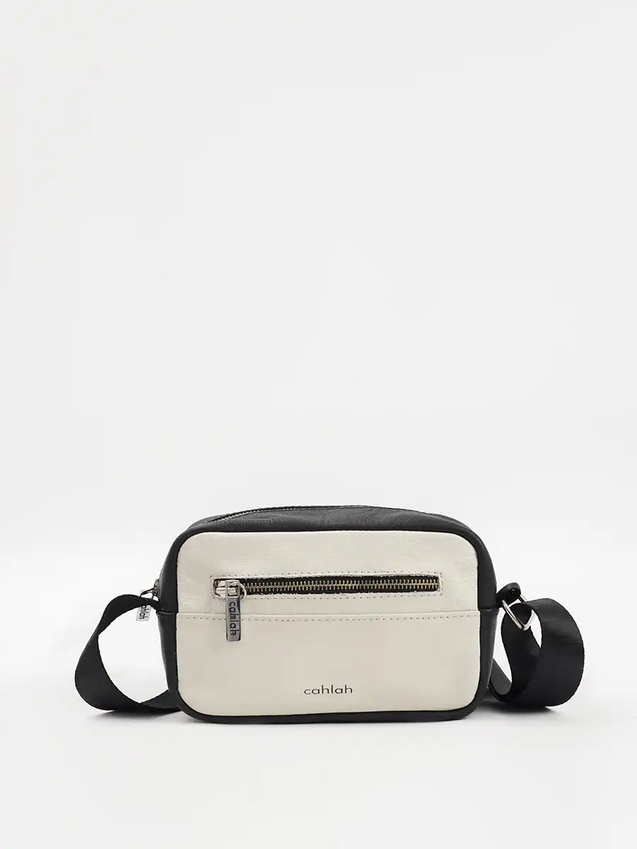 Pathfinder Sling Bag | Black & White